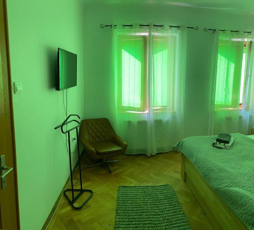 The Green Place Sibiu Luaran gambar